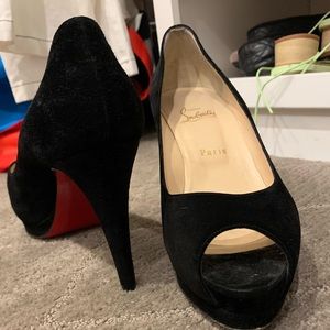 Christian Louboutin peeptoe heels